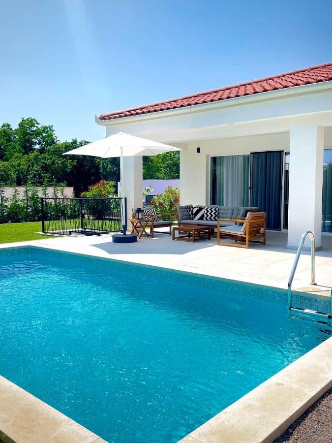 Villa Destiny Nedescina, Istrien, Kroatien Extérieur photo